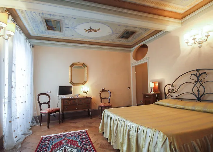 Bed and Breakfast Antica Residenza Cicogna Siena